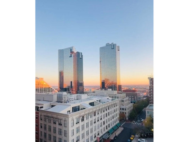 Enjoy vibrant downtown living at its best!
Welcome to Apartment