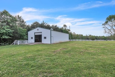 Welcome to one of West Lowndes County's most remarkable estates - photo 16