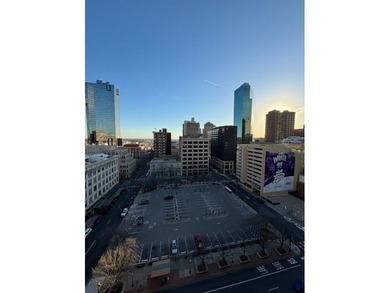 Enjoy vibrant downtown living at its best!
Welcome to Apartment