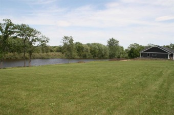 Black Hawk Lake Lot For Sale in Nashua Iowa