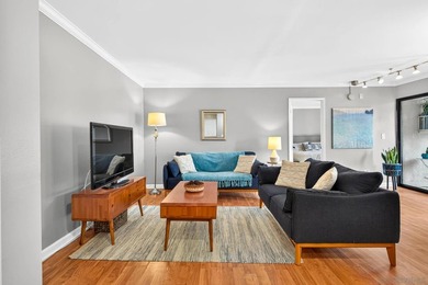 FHA & VA Approved. Welcome to Hyde Park Villas in San Carlos! - photo 7