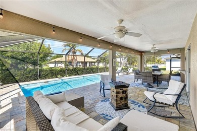 Salt water pool home! This turnkey spit bedroom home is - photo 3