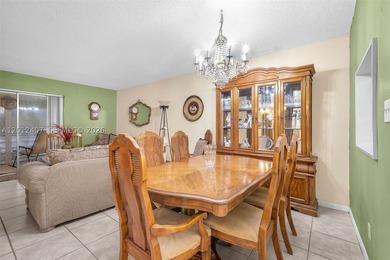 Beautiful and spacious 2-bedroom, 2-bath corner unit now - photo 6