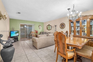 Beautiful and spacious 2-bedroom, 2-bath corner unit now - photo 8