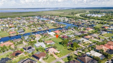 Build-ready Cape Coral lot offering city approved plans, a - photo 5