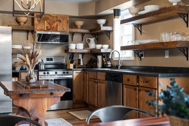 Check out this stunner! Split-level design sitting on 3 acres of - photo 15