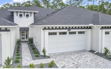 Lake Townhome/Townhouse For Sale in Ormond Beach, Florida