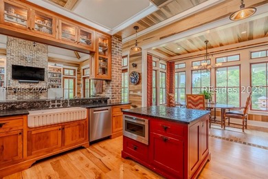 Escape to Ridgeland Ranch, a breathtaking 26.36-acre equestrian - photo 31