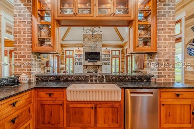 Escape to Ridgeland Ranch, a breathtaking 26.36-acre equestrian - photo 33