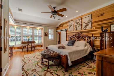 Escape to Ridgeland Ranch, a breathtaking 26.36-acre equestrian - photo 38