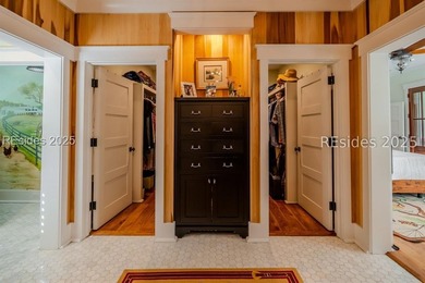 Escape to Ridgeland Ranch, a breathtaking 26.36-acre equestrian - photo 40