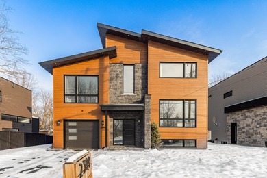 Bassin de Chambly Home For Sale in Carignan QC