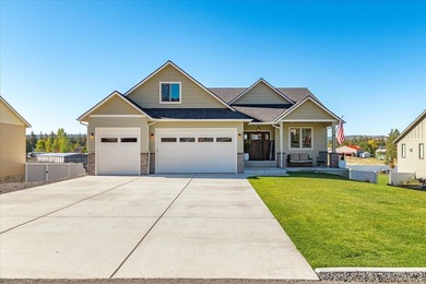 Lake Spokane / Long Lake Home For Sale in Nine Mile Falls Washington