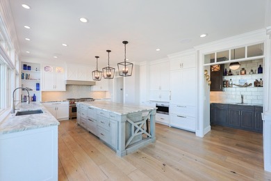 Introducing 18 Strandway, a newly constructed waterfront - photo 13