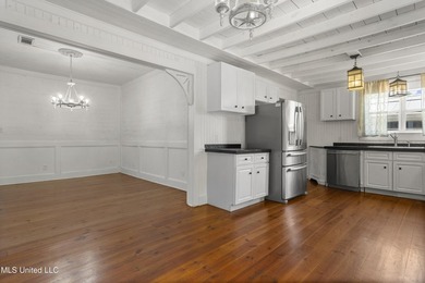 Southern Charm Meets Coastal Living - Just two Blocks from the - photo 16