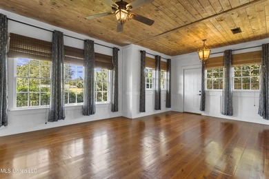 Southern Charm Meets Coastal Living - Just two Blocks from the - photo 19