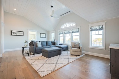 Introducing 18 Strandway, a newly constructed waterfront - photo 24