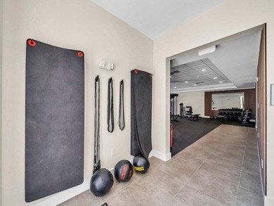 Welcome to effortless coastal living in the heart of Santa Rosa - photo 25