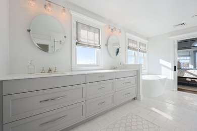 Introducing 18 Strandway, a newly constructed waterfront - photo 29