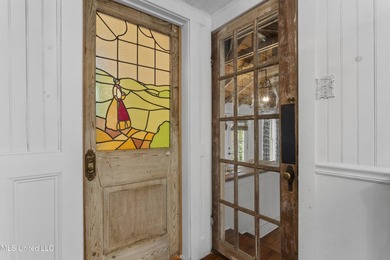 Southern Charm Meets Coastal Living - Just two Blocks from the - photo 35