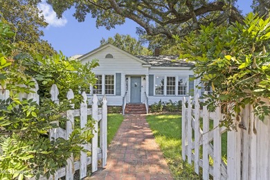 Southern Charm Meets Coastal Living - Just two Blocks from the - photo 55