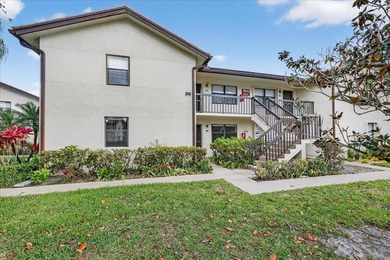 Beautifully updated 2BR/2BA first-floor condo in the 55+ - photo 1