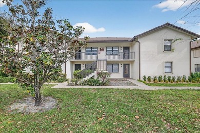 Beautifully updated 2BR/2BA first-floor condo in the 55+ - photo 2