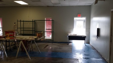 PRIME LOCATION FOR A INDUSTRIAL AND/OR MANUFACTING BUSINESS! - photo 12
