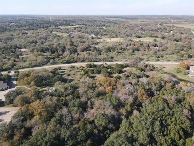 Great one acre lot in White Bluff! White Bluff is a resort - photo 2