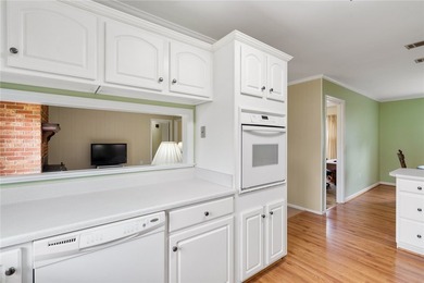 NO HOA! LAKE HARTWELL INTERIOR HOME WITH PUBLIC BOAT RAMP LESS - photo 13