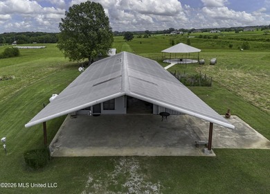 Awesome 2BR/2BA Barndominum with 5,635 total sq ft under roof on - photo 20