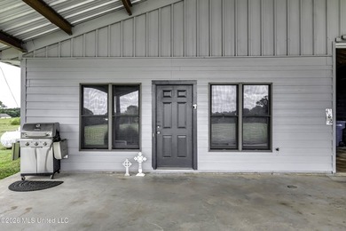 Awesome 2BR/2BA Barndominum with 5,635 total sq ft under roof on - photo 22