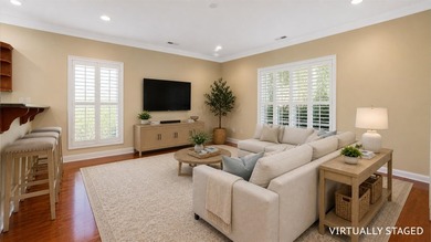 Rarely do you find a raised beach home in Market Common that - photo 3