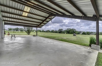 Awesome 2BR/2BA Barndominum with 5,635 total sq ft under roof on - photo 29