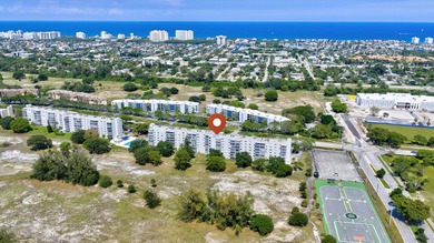 Discover this 2-bedroom, 2-bathroom condominium in the - photo 29