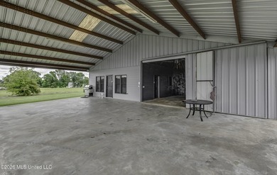 Awesome 2BR/2BA Barndominum with 5,635 total sq ft under roof on - photo 30
