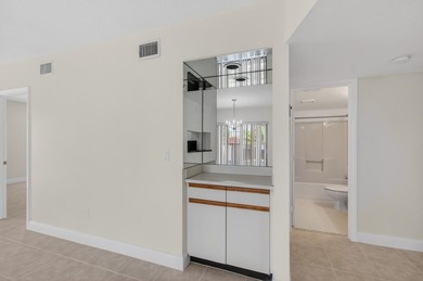 Discover the perfect East Boca lifestyle in this beautifully - photo 30