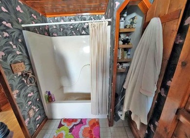 The House Has Issues, Floor Dropped... No One Home For 7 Years - photo 31