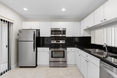 Discover the perfect East Boca lifestyle in this beautifully - photo 33