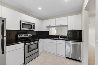 Discover the perfect East Boca lifestyle in this beautifully - photo 34