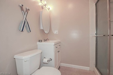 Resort-style living in a beautiful lake community! Enjoy all - photo 35