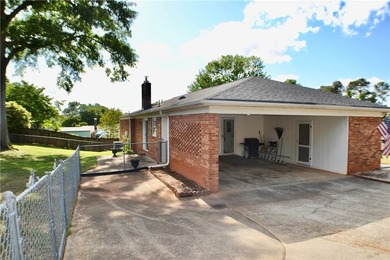 NO HOA! LAKE HARTWELL INTERIOR HOME WITH PUBLIC BOAT RAMP LESS - photo 35