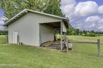 Awesome 2BR/2BA Barndominum with 5,635 total sq ft under roof on - photo 37