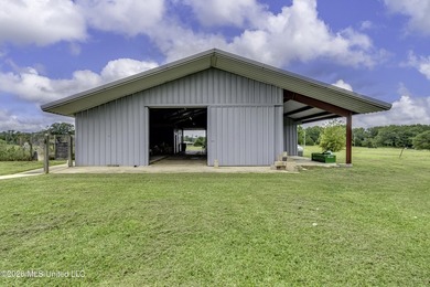 Awesome 2BR/2BA Barndominum with 5,635 total sq ft under roof on - photo 41