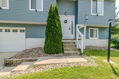 Resort-style living in a beautiful lake community! Enjoy all - photo 47