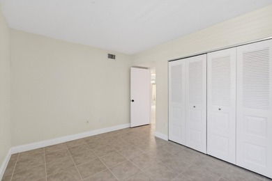 Discover the perfect East Boca lifestyle in this beautifully - photo 47