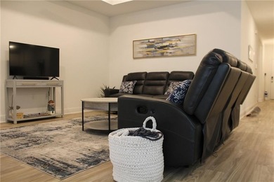 Price Improvement! Very well-maintained beautiful water view - photo 6