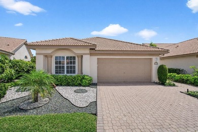 Beautifully updated 3-bedroom, 2-bath residence offering 1,787 - photo 1
