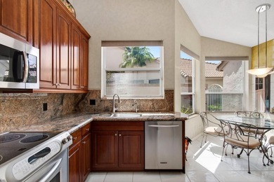 Beautifully updated 3-bedroom, 2-bath residence offering 1,787 - photo 6