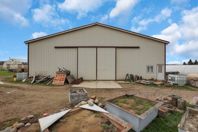 What photos cannot capture: 47.5 acres, 2 Homes, 3 Outbuildings - photo 8